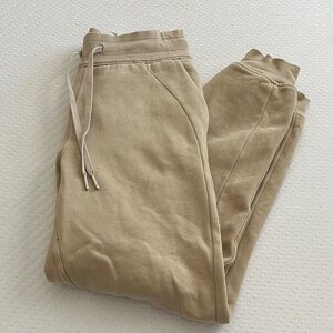 Lululemon Scuba High-Rise Jogger